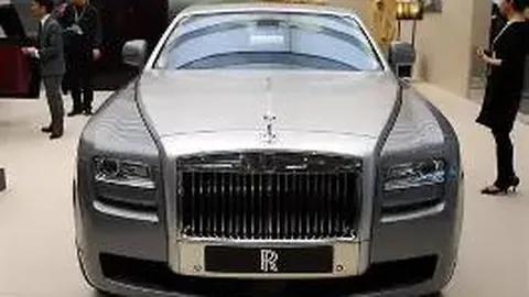 网球女神坦露遭遇狂热粉丝跟踪，美貌成焦点亦引发争议